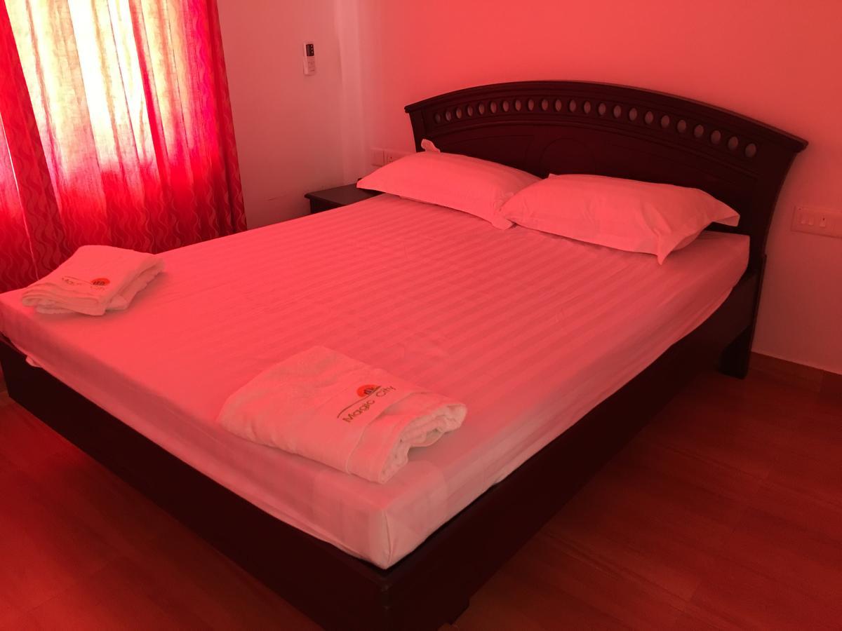 Magic Land Resorts Athirapally Irinjalakuda Zewnętrze zdjęcie