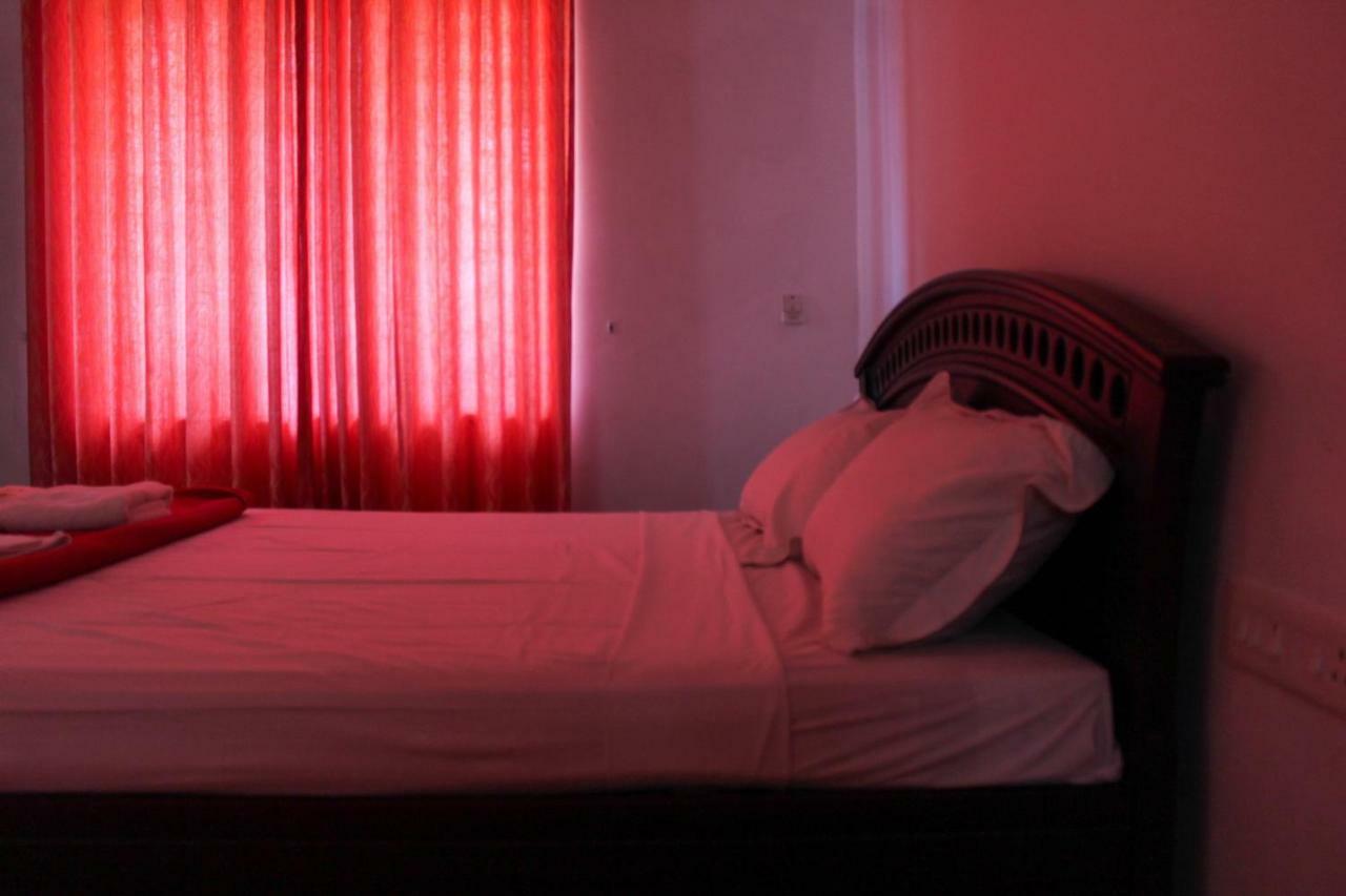 Magic Land Resorts Athirapally Irinjalakuda Zewnętrze zdjęcie
